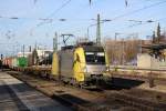ES 64 U2 96 mit einen GZ richtung M�nchen Ost am 08.12.2011
